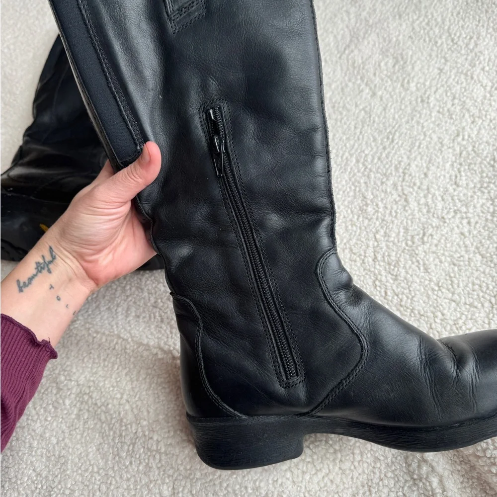 Keen Tyretread Black Leather Tall Boots - Picture 3 of 9